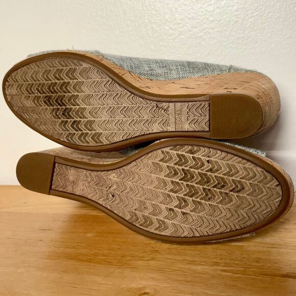 TOMS Cork Wedge Peep Toe Sandals, Boho Woven Silver Tweed Platform Heels Size 9 - Picture 8 of 10